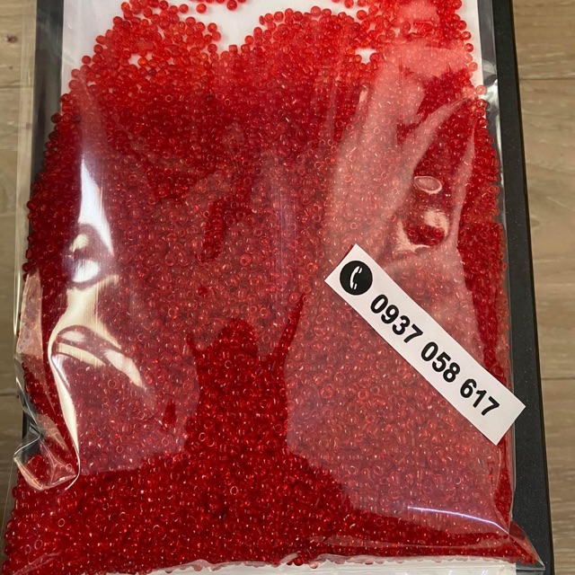 Cườm tấm kết áo