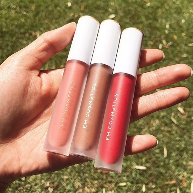 Son bóng Em cosmetics true gloss