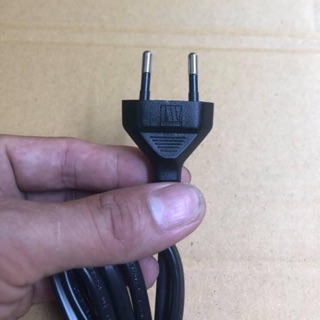 dây nguồn số 8 xịn