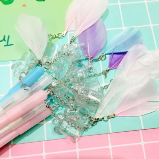 Bút viết lông vũ cây viết cute lông vũ màu ngẫu nhiên