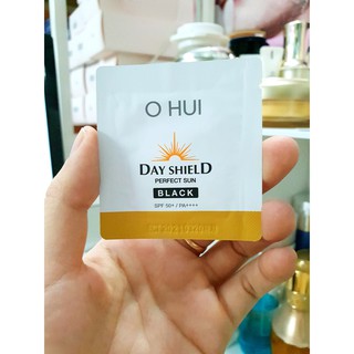 10 gói Kem chống nắng Ohui Perfect Sun Black SPF50/ PA+++