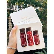 Sét dưỡng da mini lựu đỏ innisfree