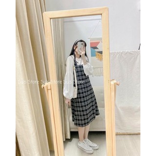 Set yếm kẻ nhiều màu kèm sơ mi trắng