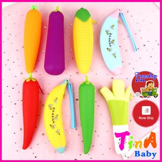 Hộp bút cute chất liệt nhựa mềm màu sắc tươi tắn nhiều hình dâu tây quả chuối  E77
