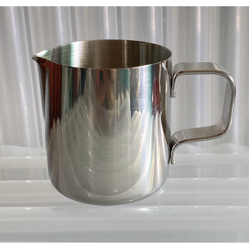 Ca đong inox / ca đánh sữa inox 150ml và 250ml có vạch chia