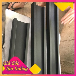 Com bo 2 thanh gỗ sơn đen sần