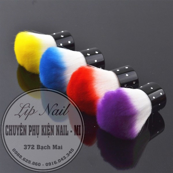 phủi bụi nail