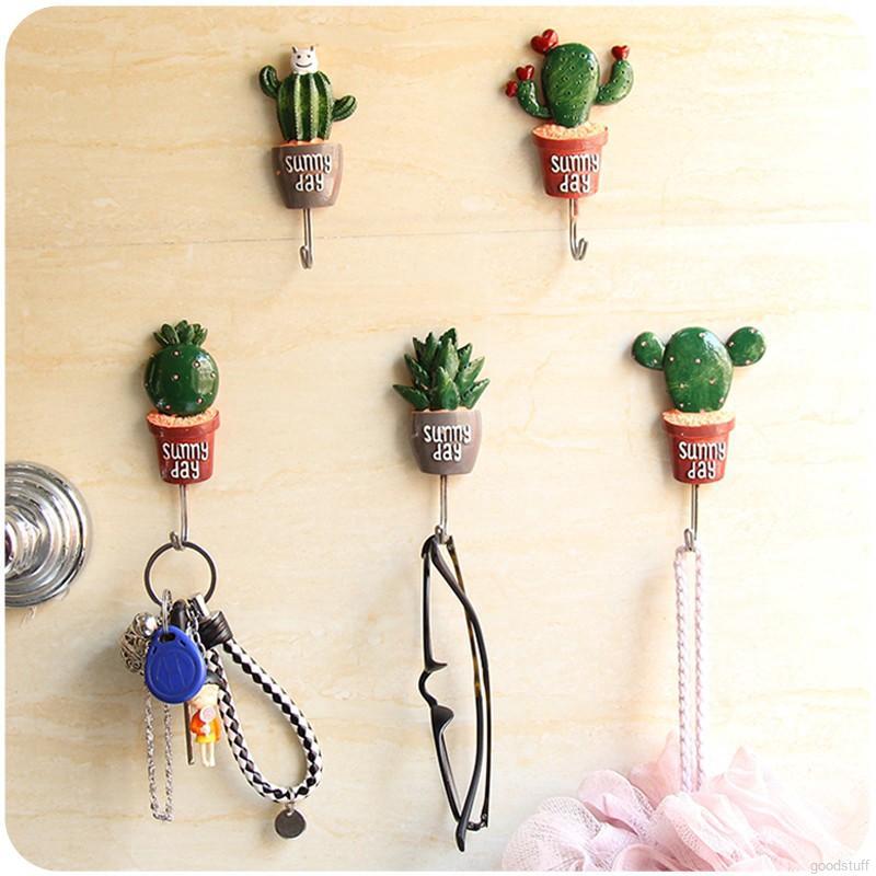 Móc Treo Đồ Dùng Hình Cây Xương Rồng Dễ Thương