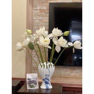 Lọ hoa bàn tay Phật vẽ hoa sen HTT15