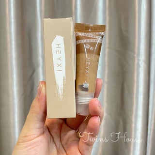Tẩy da chết môi Heyxi Cafe