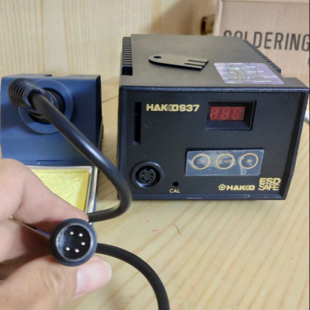Máy hàn điện tử Hako 937