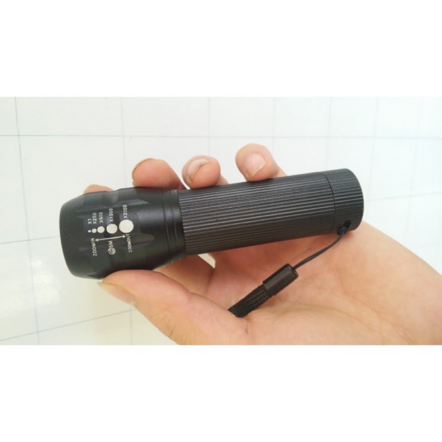 Đèn pin chiếu sáng mini x2000