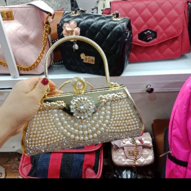 Các mẫu  cốp đá