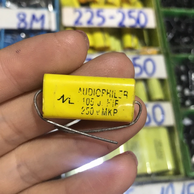 2 conTụ loa 105 250v