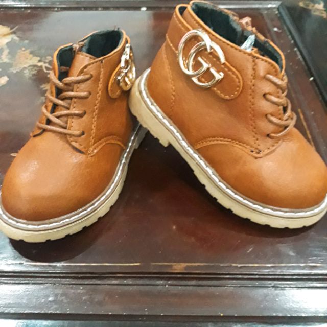 Giày boot bé trai GG