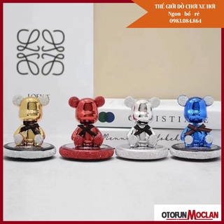 Bearbrick series - Gấu Sáp Thơm đặt trang trí taplo ô tô