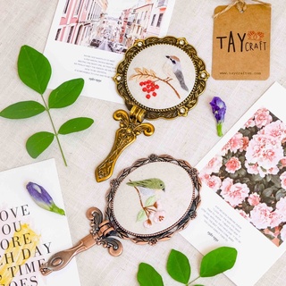 Gương thêu tay kiểu dáng cổ điển, gương trang điểm cầm tay handmade