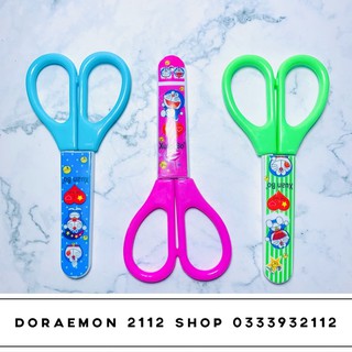 Kéo có nắp đậy Doraemon