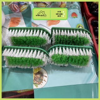 Bộ 4 cái bàn chải chà sàn tiện dụng cho gia đình