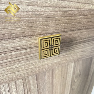 [BẰNG ĐỒNG] Tay nắm vuông cầm cửa tủ núm ngăn kéo lỗ ren M6 lớp mạ Crom bóng tặng kèm ốc vít bảo hành 5 năm lớp mạ