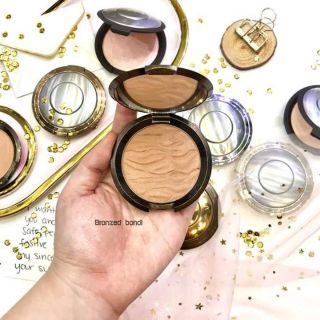 Tạo Khối Bronzer Becca