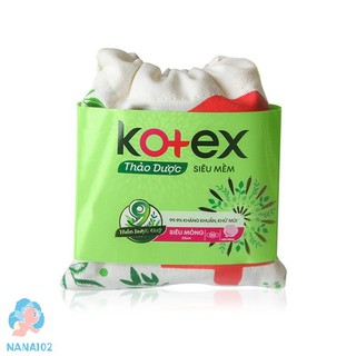 4 miếng băng vệ sinh kotex thảo dược