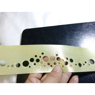 Dây ruy băng cắt lazer màu xanh chuối khổ 5cm
