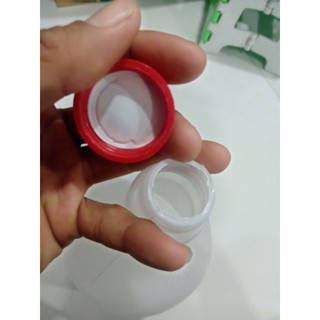 Chai nhựa 2 lít trắng đục HDPE.