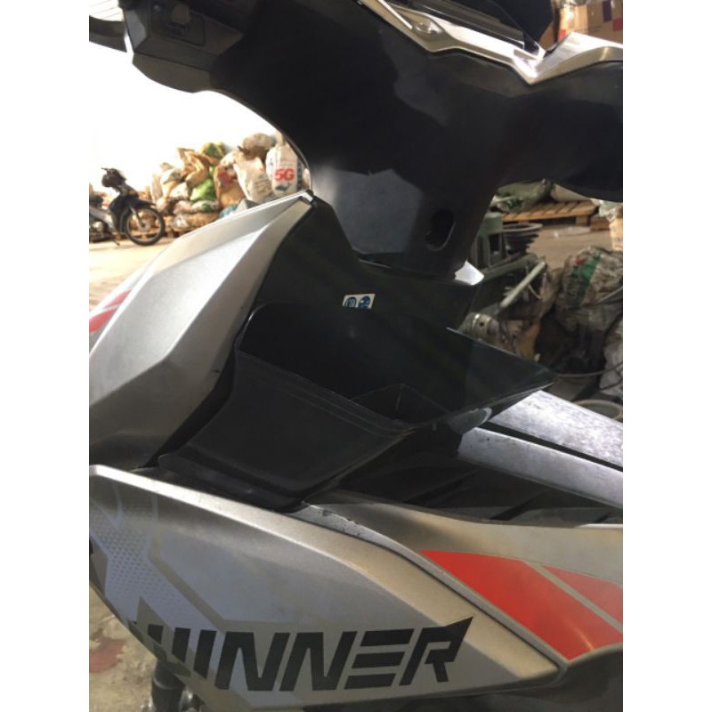 HỘC ĐỰNG ĐỒ WINNER X