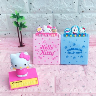 GƯƠNG NẮP TRƯỢT HELLO KITTY &amp; DORAEMON