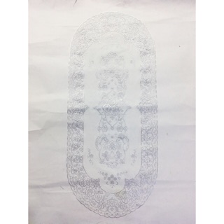 Khăn bàn Salon oval nhũ bạc 40x92cm Towa Nhật Bản