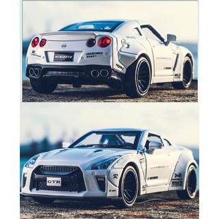 Mô hình xe Nissan GTR 1:32 MN