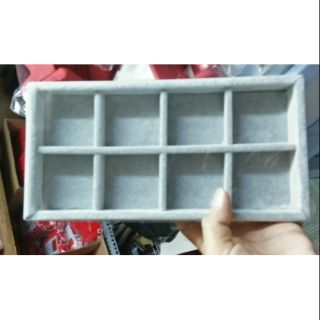 Khay nhung 8 ô vuông để trang sức hàng tốt