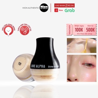 Phấn Phủ Bột Nhũ Phấn Bắt Sáng Love Alpha Shiny Powder che khuyết điểm kiềm dầu suốt cả ngày.