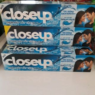 Kem đánh răng closup thơm mát bất tận_ tinh thể băng tuyết hộp 180g