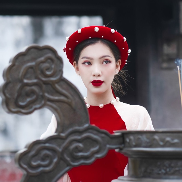 Mấn đơn đính trai