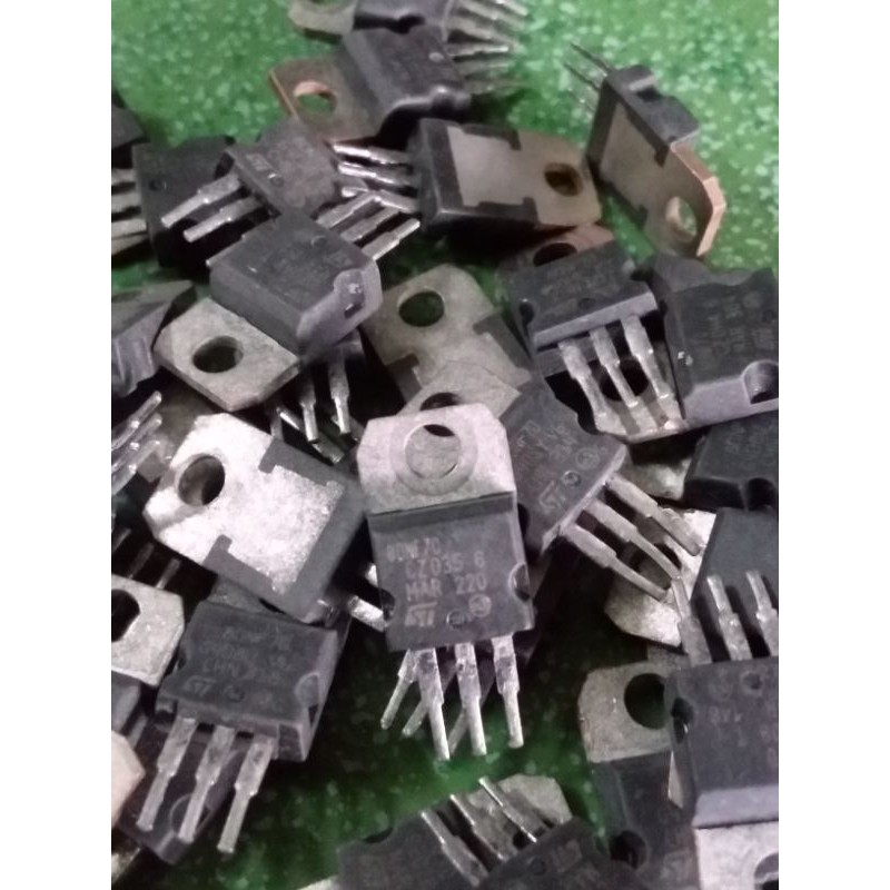 2 MOSFET 80NF70