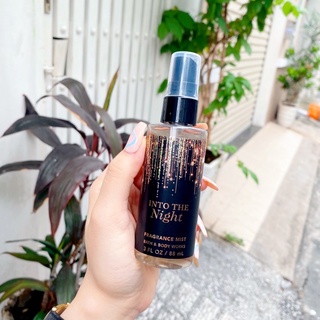 Xịt thơm Bath &amp; Body Works - Into The Night (88mL)