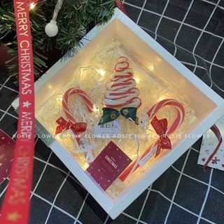 Hộp quà giáng sinh/quà noel/ hộp quà tặng valentine: nến thơm, kẹo gậy giáng sinh, bó hoa mini (TẶNG thiệp và đèn)
