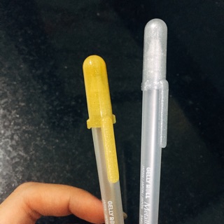 Bút Gelly Roll Sakura nhũ vàng Gold và nhũ bạc Sliver