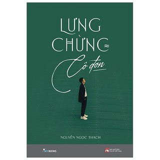 Sách - Lưng chừng cô đơn - Bản đặc biệt kèm chữ ký tác giả - The Writer