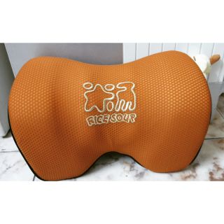 Gối tựa cổ oto cao su non icaroom