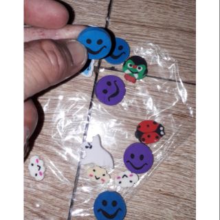 Set 12 viên gôm tẩy mini nhiều màu sắc và mẫu mã khác nhau rất đẹp