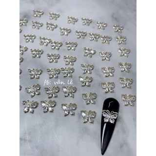 phụ kiện đá hình bướm mẫu mới gắn móng tay nail 1 viên