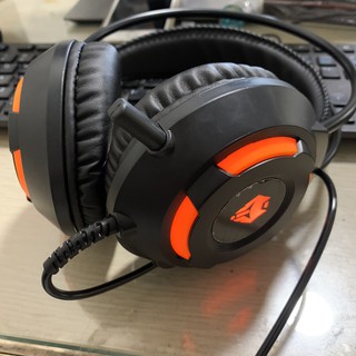 Tai nghe Game thủ đèn Led V6