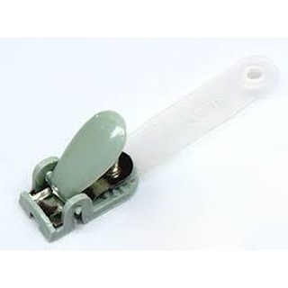 100 cái Kẹp nhựa bảng tên