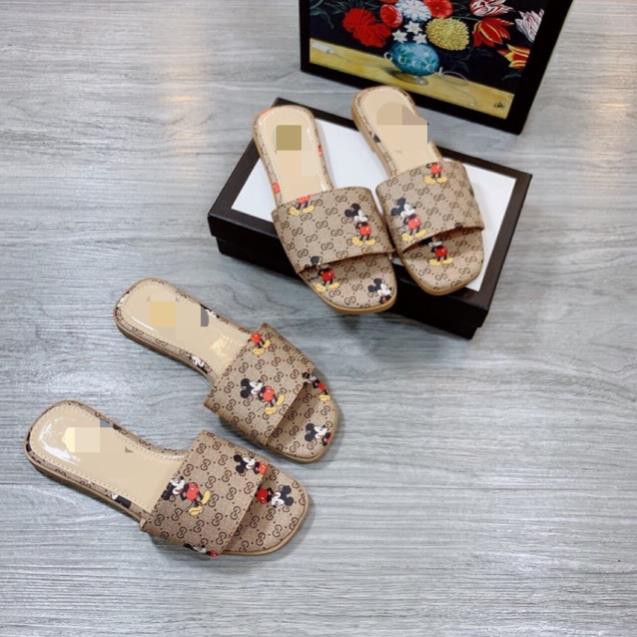 Dép lê chuột Mickey