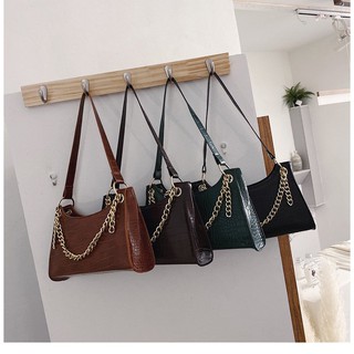 Túi Xách Nữ 3747 Kẹp Xích Sang Chảnh Size 17*27*6cm Quảng Châu
