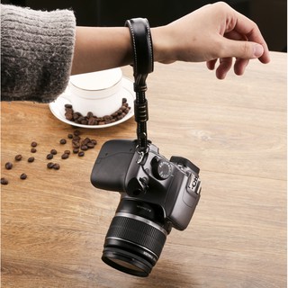 [Freeship toàn quốc từ 50k] Dây máy ảnh đeo cổ tay Hand Strap da