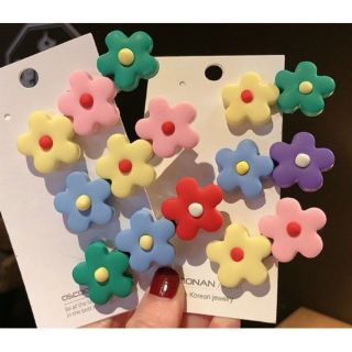 Set 2 chi tiết kẹp mỏ vịt hoa mai nhiều màu